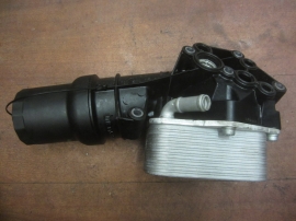 Volkswagen JETTA PASSAT 2.5 - OIL COOLER ENGINE OIL FILTER HOUSING - 07K115397E